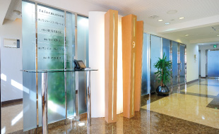 エントランスホール